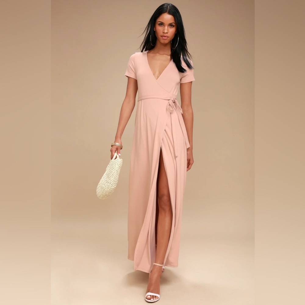 Lulu*s Evolve Pale Pink super soft Wrap Maxi dress. Small